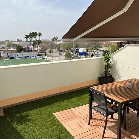Duplex Con Terraza Privada Y Parking A 15 Minutos De Sevilla دوس إرماناس